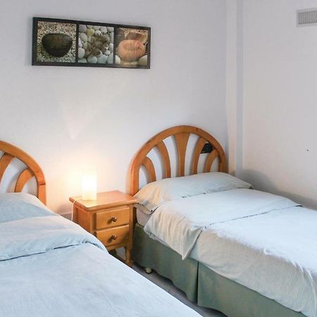 1 Bedroom Gorgeous Apartment In روخاليس المظهر الخارجي الصورة